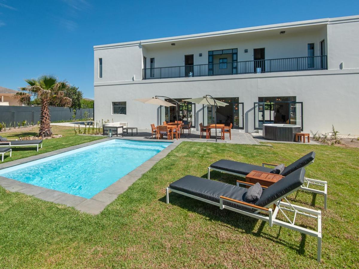 Glow Boutique Suites & Guesthouse Hermanus Eksteriør billede